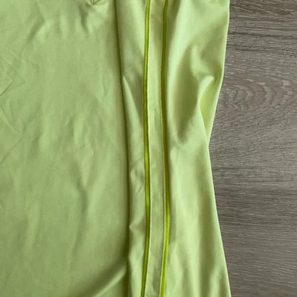 Lucky in love sleeveless v-neck top - Picture 5 of 6